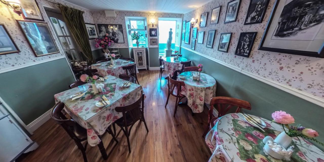 Ryan's Daughter B&B Thurles Bagian luar foto