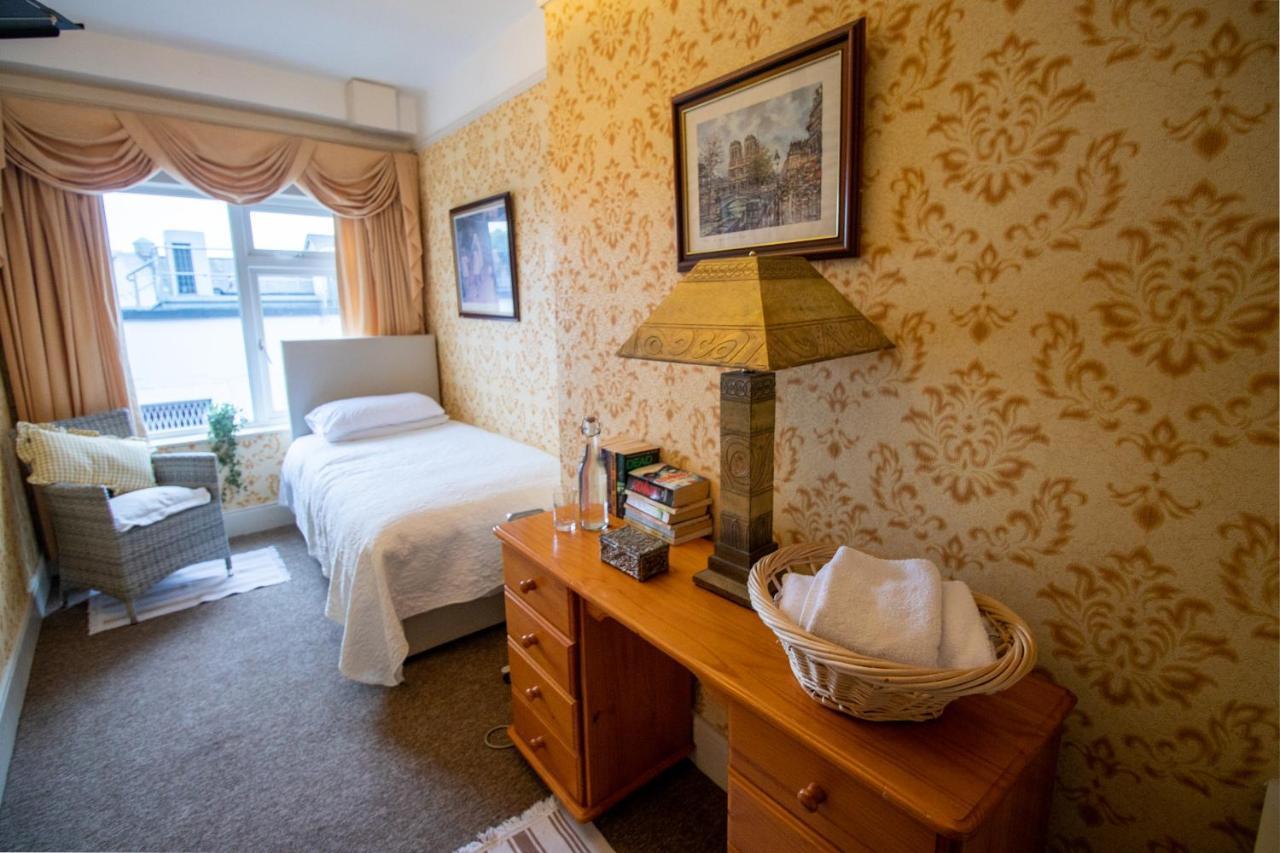 Ryan's Daughter B&B Thurles Bagian luar foto